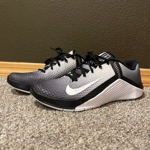 Nike Metcon 6 Women’s Size 8.5